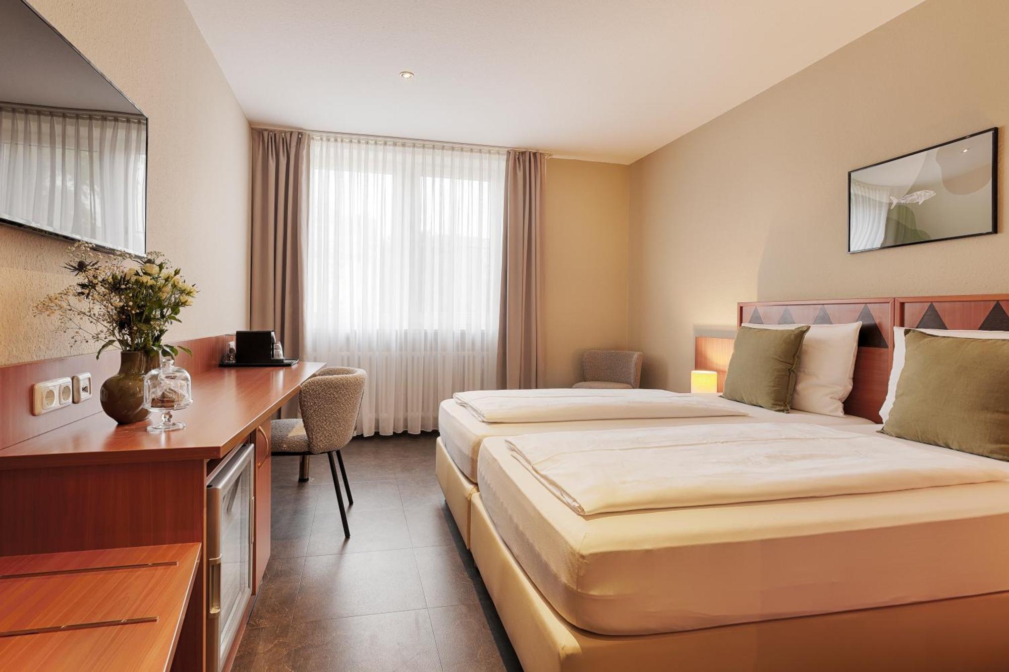 Hotel Fischzucht In Wuerzburg ภายนอก รูปภาพ