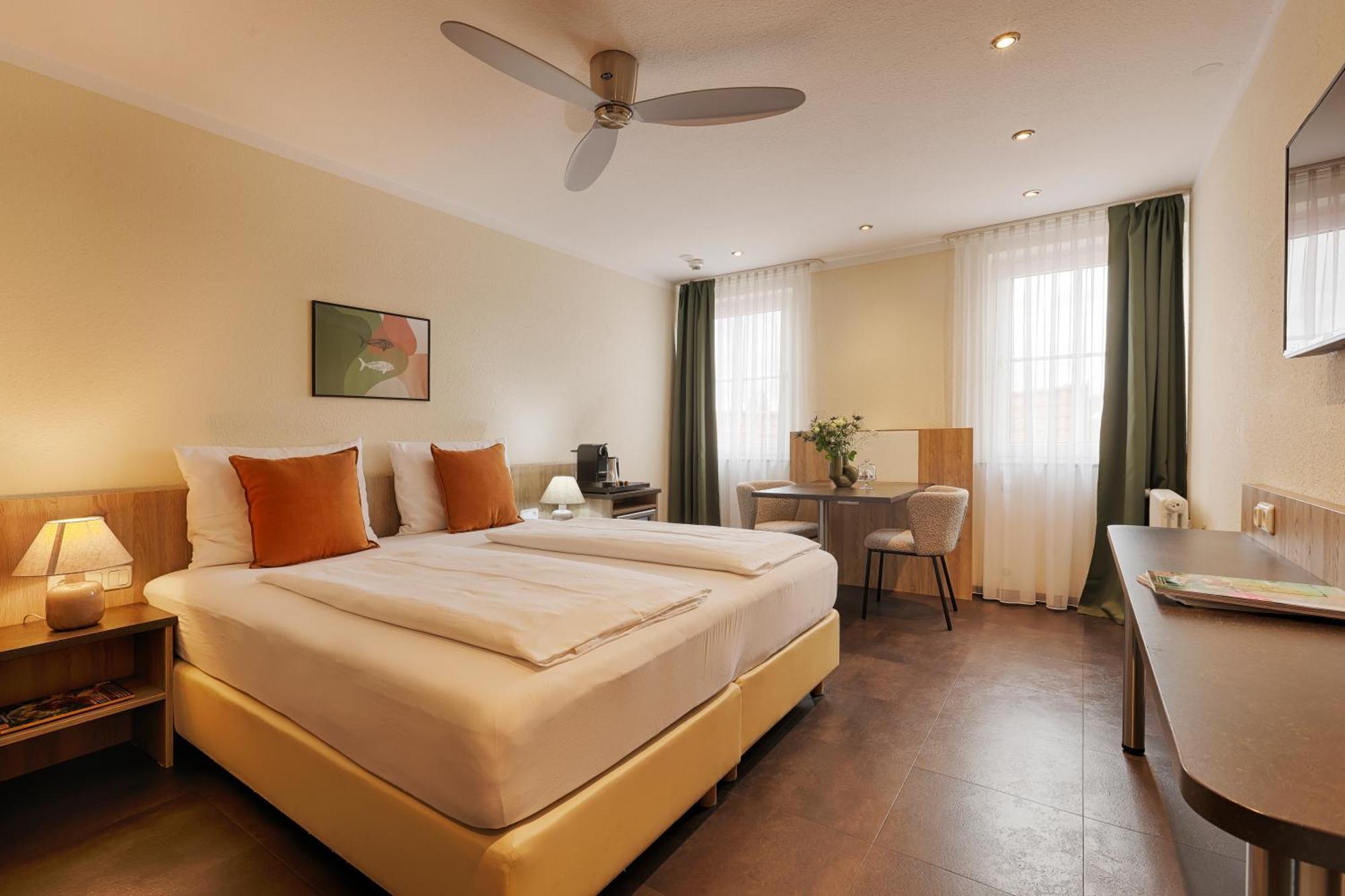 Hotel Fischzucht In Wuerzburg ภายนอก รูปภาพ